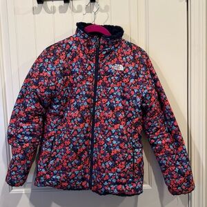 The north face youth Large reversible jacket